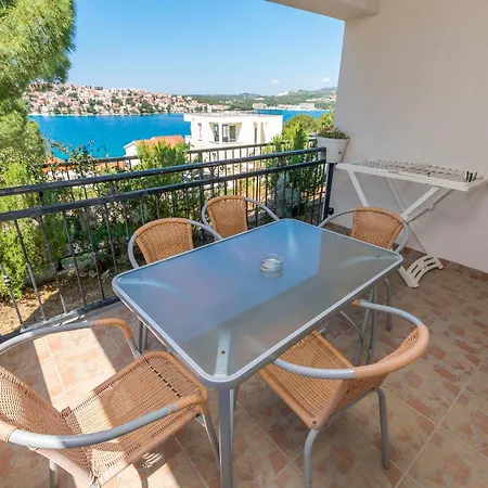 Poljak Apartman Rogoznica