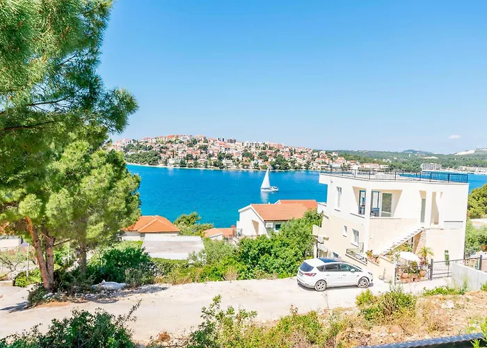 Poljak Daire Rogoznica (Sibenik-Knin)